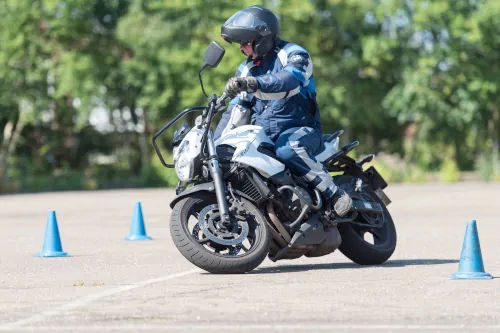 Motorrijbewijspoint Raalte motor rijtest