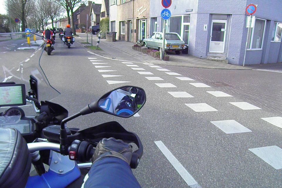 Motorrijbewijspoint Raalte theorie cursus online